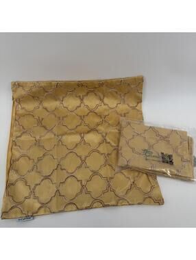 NIB SET OF 2 CaliTime Gold Faux Silk 18” x 18” Throw Pillow Covers #TM225